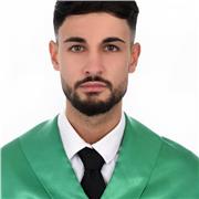 Graduado en Pedagogía, con aptitudes sociales de apoyo, especialización en alumnos con necesidades y orientación educativa y profesional. Capacitado para dar clases de refuerzo en cualquier asignatura por debajo de 4º de la eso.
